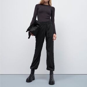 Lululemon dance studio mid rise pant regular black size 4